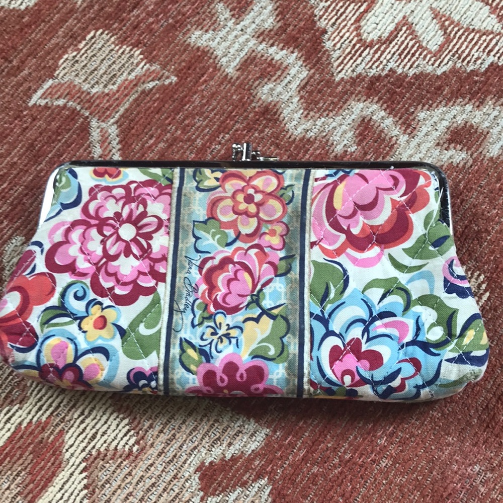 Vera Bradley wallet, excellent condition!💖